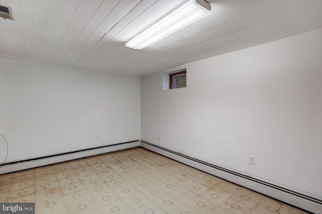 5618 7TH ST N, Arlington, VA 22205