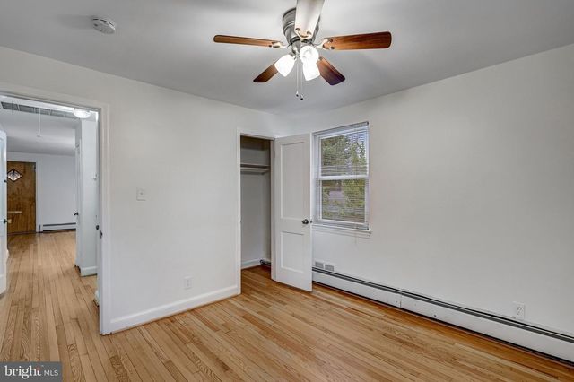 5618 7TH ST N, Arlington, VA 22205