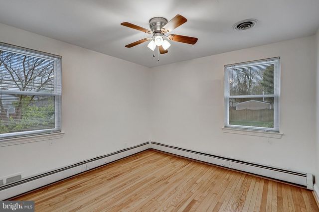 5618 7TH ST N, Arlington, VA 22205