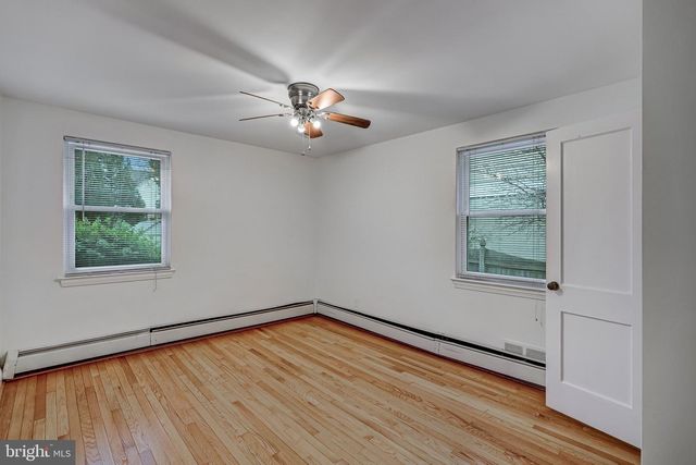 5618 7TH ST N, Arlington, VA 22205