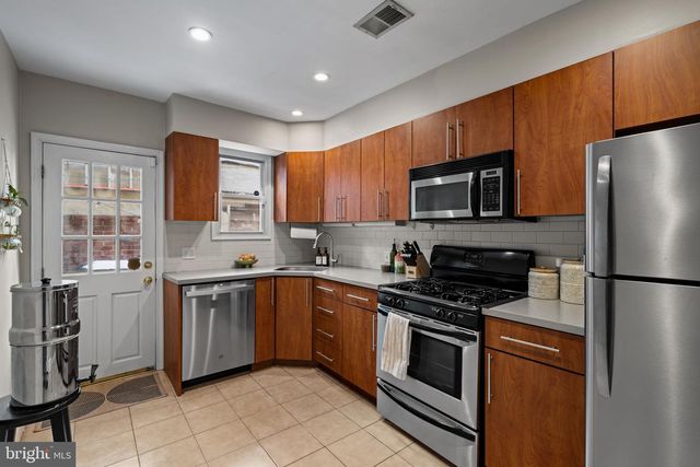 1211 TASKER ST, Philadelphia, PA 19148