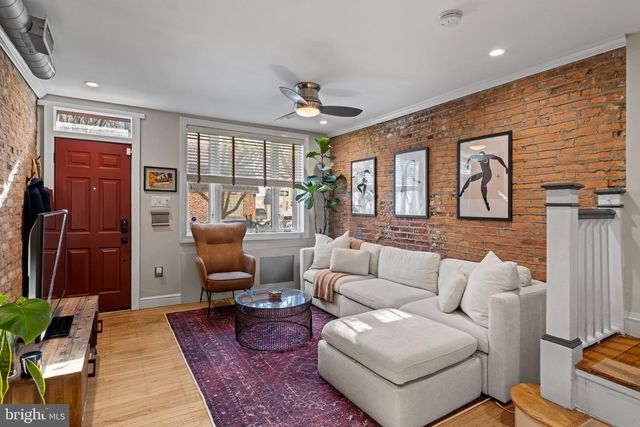 1211 TASKER ST, Philadelphia, PA 19148