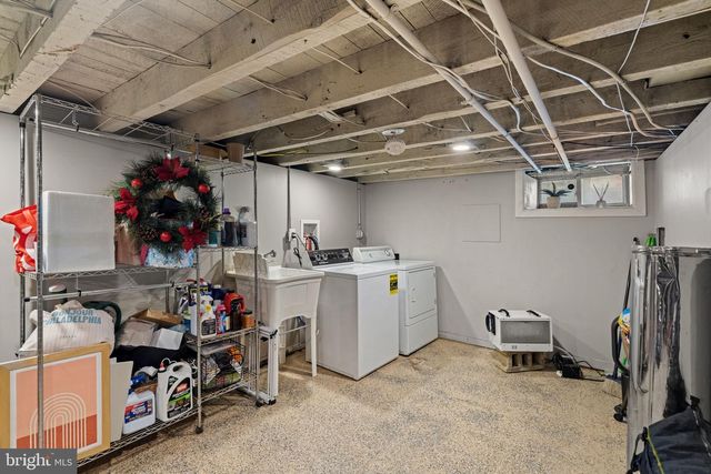 1211 TASKER ST, Philadelphia, PA 19148