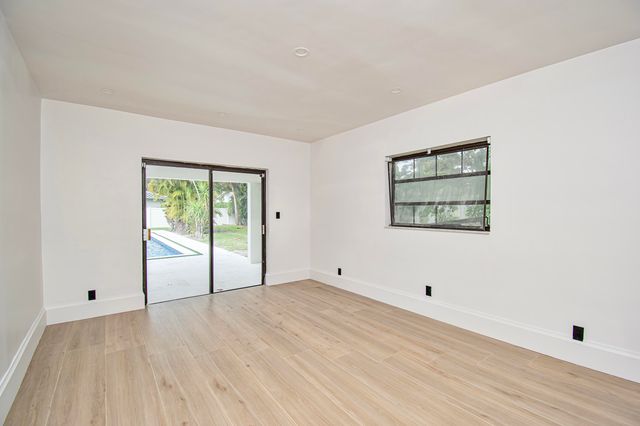 6761 S Grande Drive, Boca Raton, FL 33433