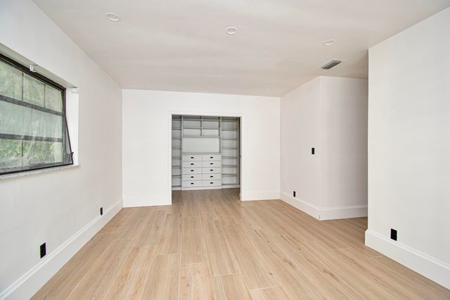 6761 S Grande Drive, Boca Raton, FL 33433