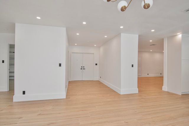 6761 S Grande Drive, Boca Raton, FL 33433