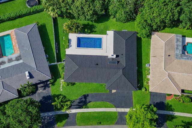 6761 S Grande Drive, Boca Raton, FL 33433