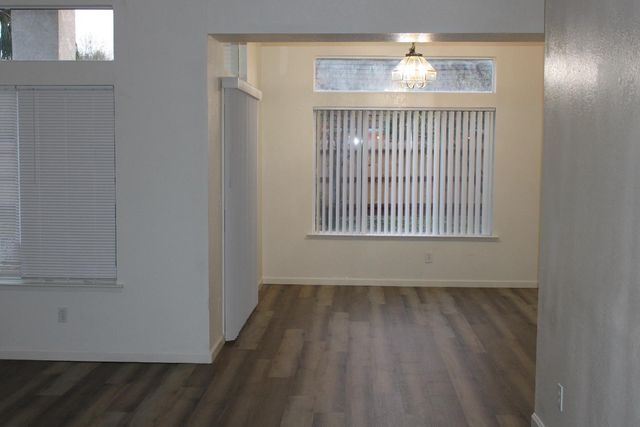 2233 E Christopher Drive, Fresno, CA 93720