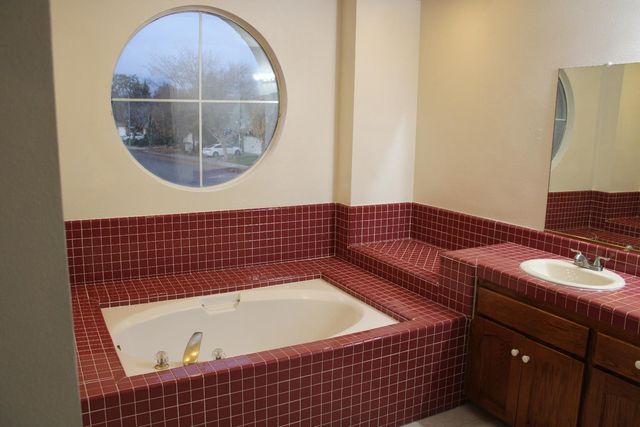 2233 E Christopher Drive, Fresno, CA 93720