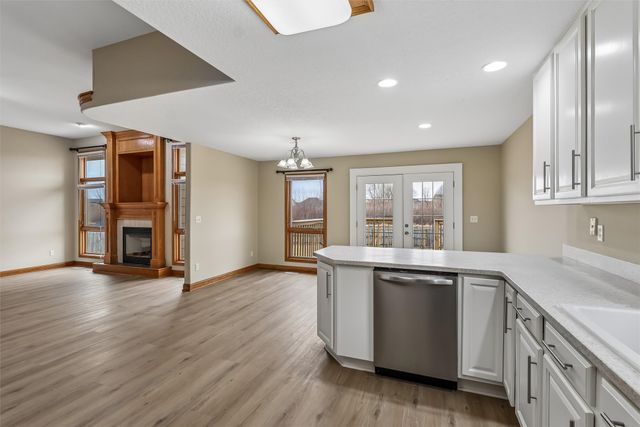 511 Mallard Pointe Drive NW, Bondurant, IA 50035