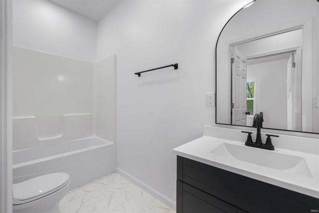 2611 Sheridan Road, Fort Wayne, IN 46803