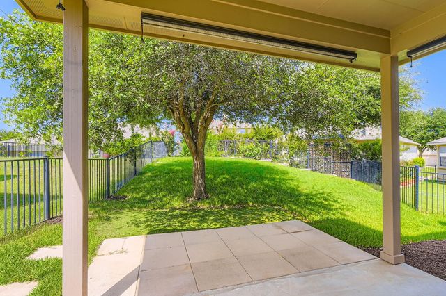 65 White Magnolia CIR 55, Lakeway, TX 78734