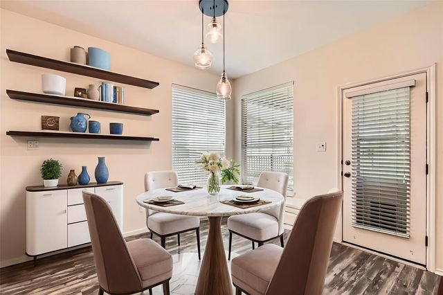 65 White Magnolia CIR 55, Lakeway, TX 78734