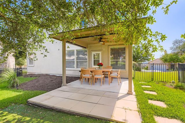 65 White Magnolia CIR 55, Lakeway, TX 78734