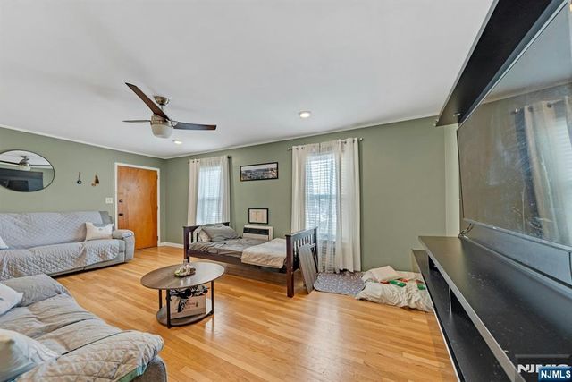 55 Schuyler Avenue 9, North Arlington, NJ 07031