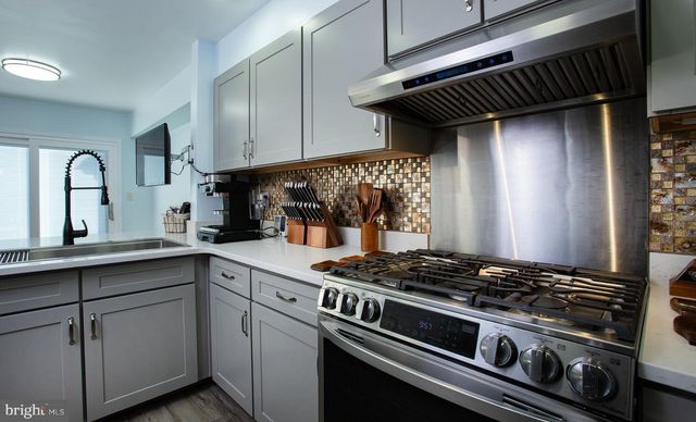 232 OSPREY LN, Hummelstown, PA 17036