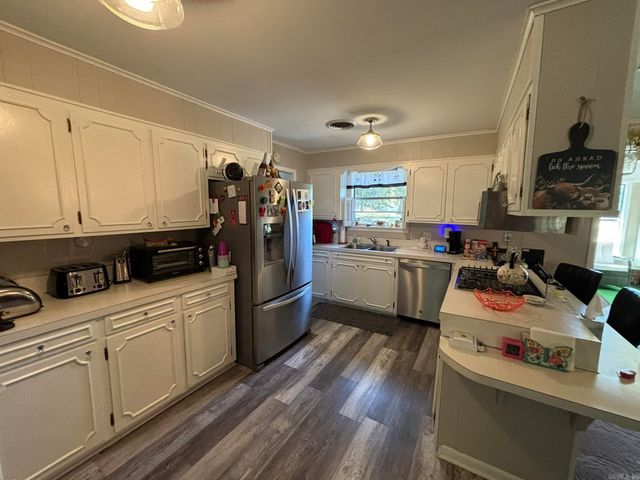 1045 Woodlawn, Camden, AR 71701