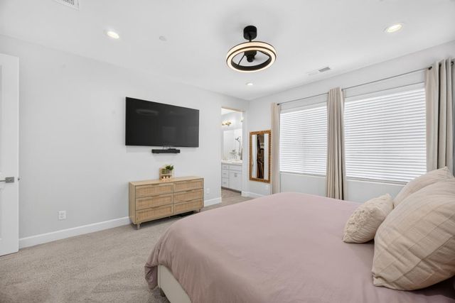 8330 Claret St, Roseville, CA 95747
