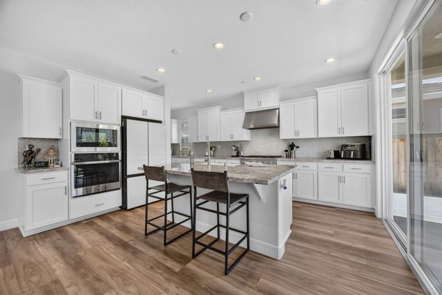8330 Claret St, Roseville, CA 95747