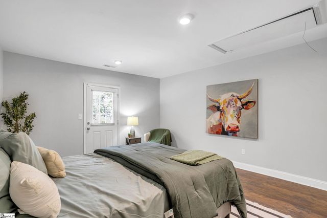 38 Shore Drive, Greenville, SC 29611