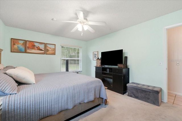 137 WOOD HALL DRIVE, Mulberry, FL 33860