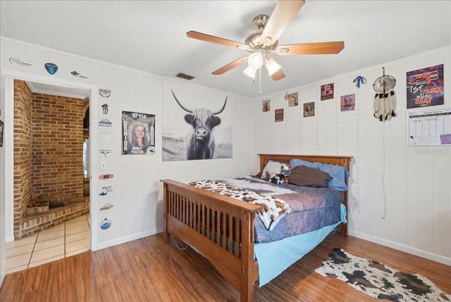 137 WOOD HALL DRIVE, Mulberry, FL 33860