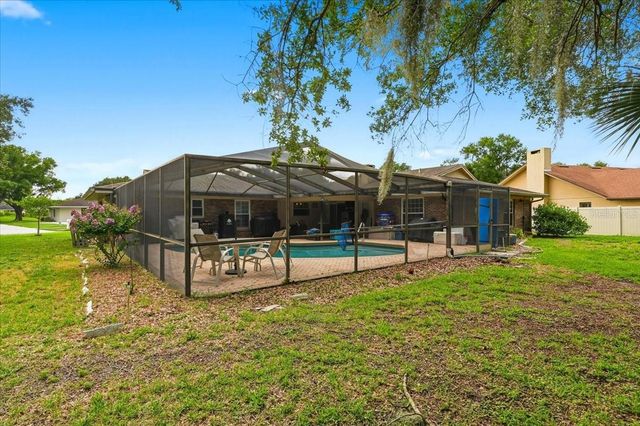 137 WOOD HALL DRIVE, Mulberry, FL 33860