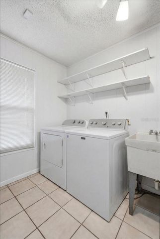 137 WOOD HALL DRIVE, Mulberry, FL 33860