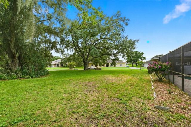 137 WOOD HALL DRIVE, Mulberry, FL 33860