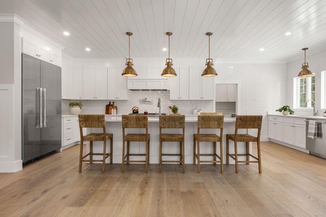 165 Baxter Neck Road, Marstons Mills, MA 02648