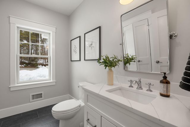 165 Baxter Neck Road, Marstons Mills, MA 02648