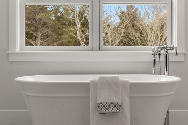 165 Baxter Neck Road, Marstons Mills, MA 02648