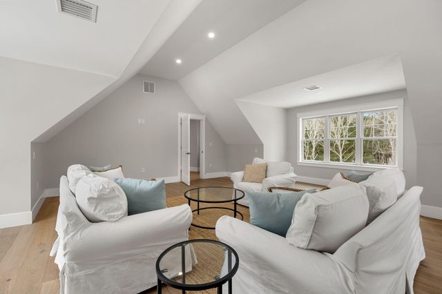 165 Baxter Neck Road, Marstons Mills, MA 02648