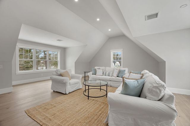 165 Baxter Neck Road, Marstons Mills, MA 02648