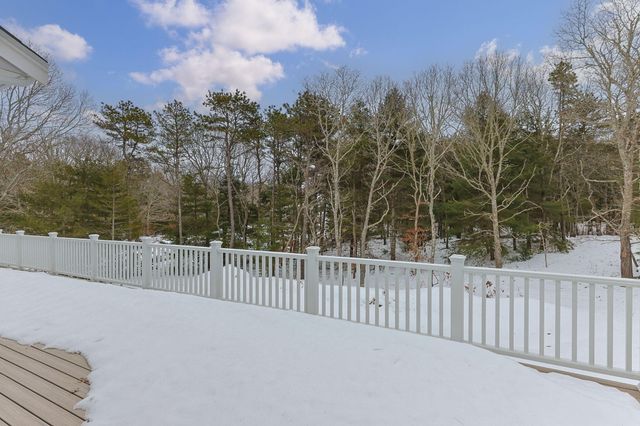 165 Baxter Neck Road, Marstons Mills, MA 02648