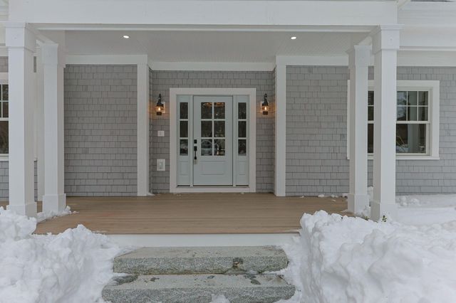 165 Baxter Neck Road, Marstons Mills, MA 02648