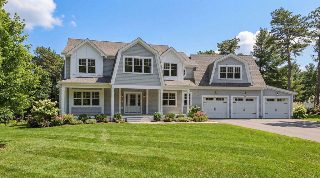 165 Baxter Neck Road, Marstons Mills, MA 02648