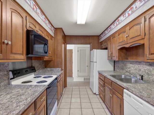 4804 South Drive, Fort Worth, TX 76132