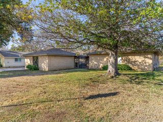 4804 South Drive, Fort Worth, TX 76132