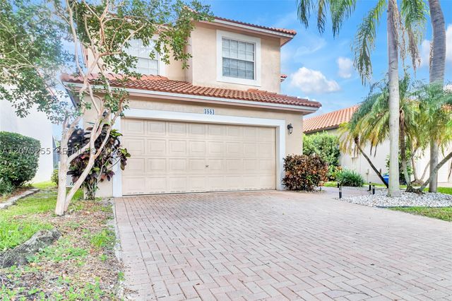3884 NW 63rd Ter, Coral Springs, FL 33067
