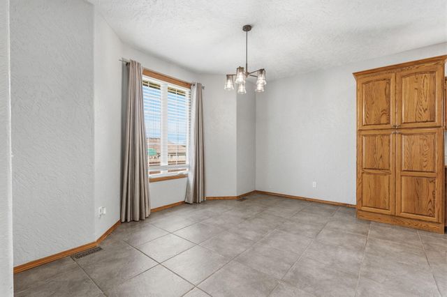 3272 N Ohara Avenue, Springfield, MO 65803