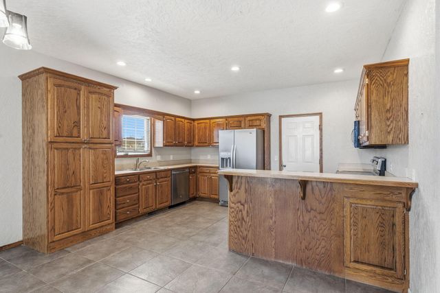 3272 N Ohara Avenue, Springfield, MO 65803