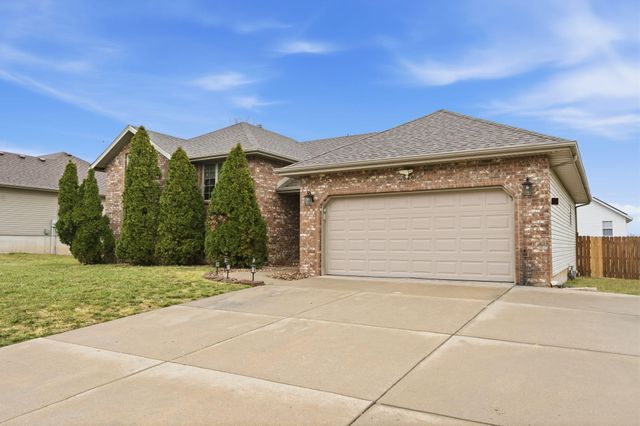 3272 N Ohara Avenue, Springfield, MO 65803