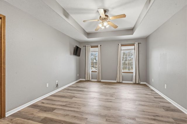 3272 N Ohara Avenue, Springfield, MO 65803