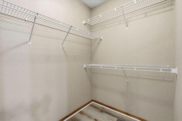 3272 N Ohara Avenue, Springfield, MO 65803