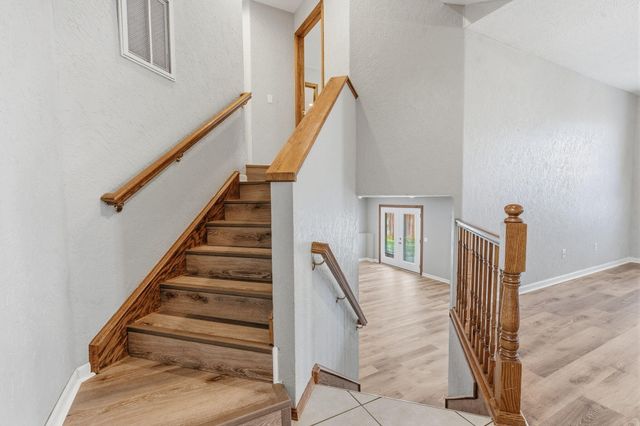 3272 N Ohara Avenue, Springfield, MO 65803