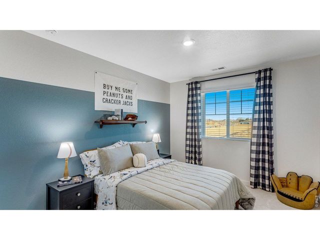 824 Trumpet Ln, Windsor, CO 80550