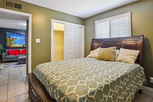 8046 E Oak Street, Scottsdale, AZ 85257