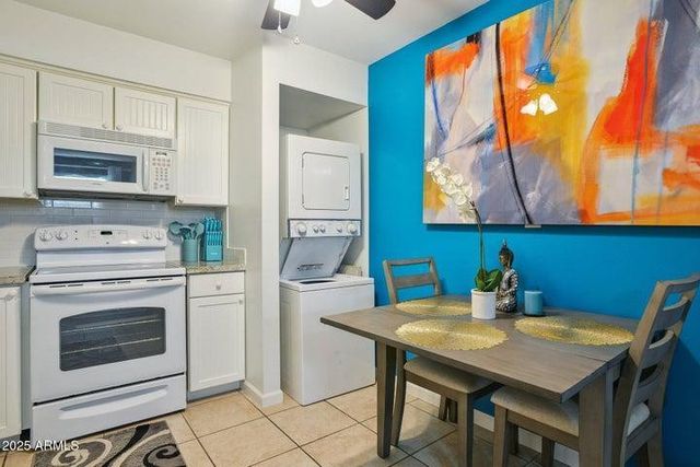 8046 E Oak Street, Scottsdale, AZ 85257