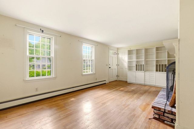 93 Robbins Circle, Dennis, MA 02638